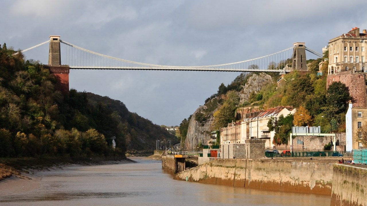 Bristol’s Must-See Trio: The Suspension Bridge, the Giant’s Cave, and a Victorian Camera